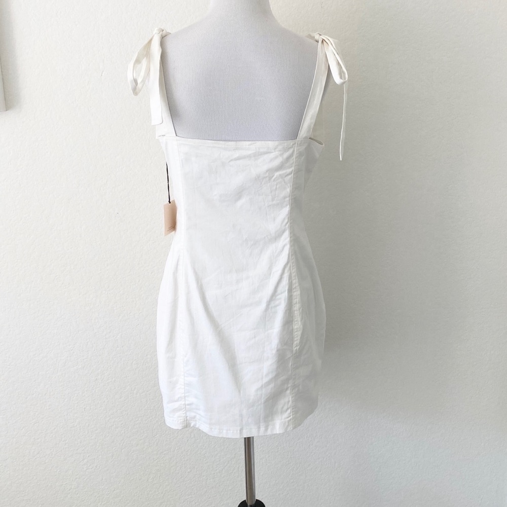 🆕 Revolve | Superdown Siona Tie Dress L White - Picture 8 of 12